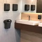 Equipamiento estancias y WC